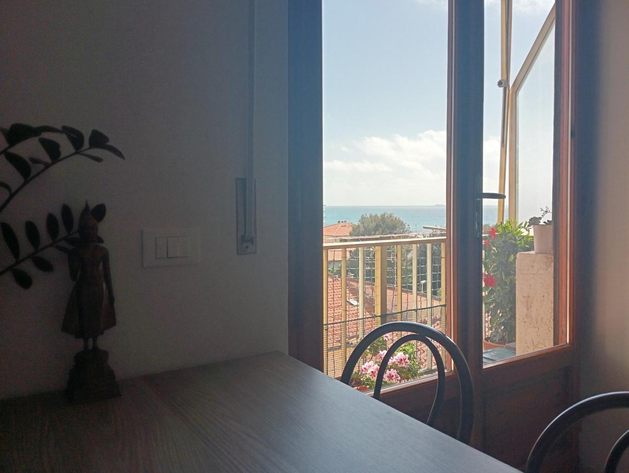 Appartamento A 50 Mt Dal Mare Rosignano Solvay Exterior photo